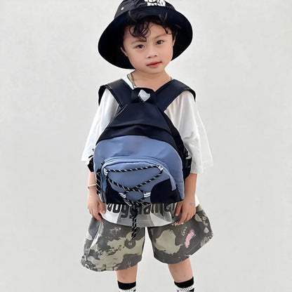 SAC RANDONNEE ENFANT BLEU GRIS DE FACE