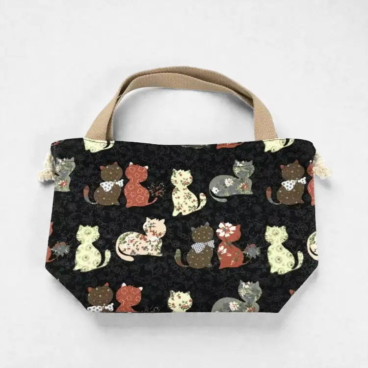 Sac à goûter enfant bento japonais avec motif chats desserré