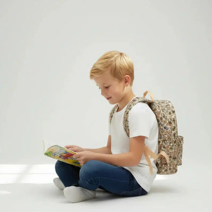 Sac maternelle enfant  visuel enfant assis 
