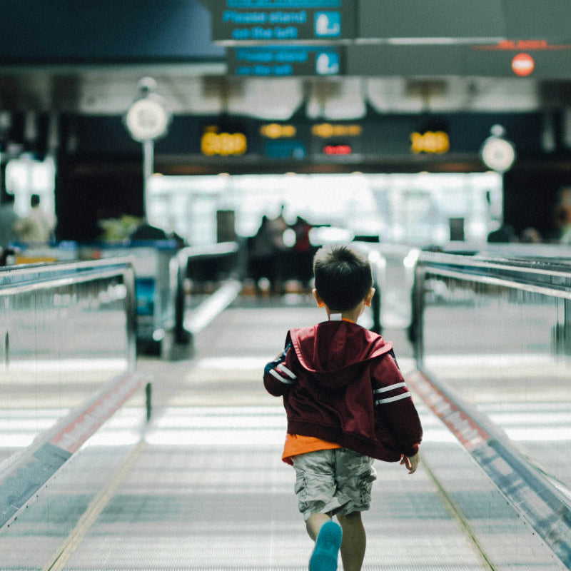 enfant aeroport