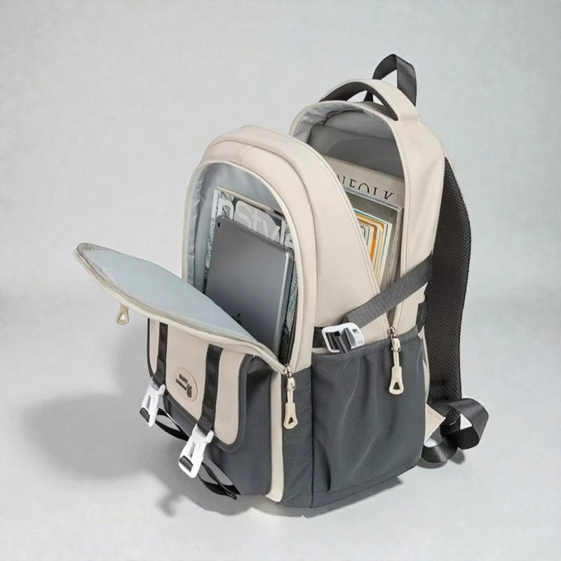 Sac à dos cartable enfant Letter Oxford ouvert avec vue sur les compartiments.