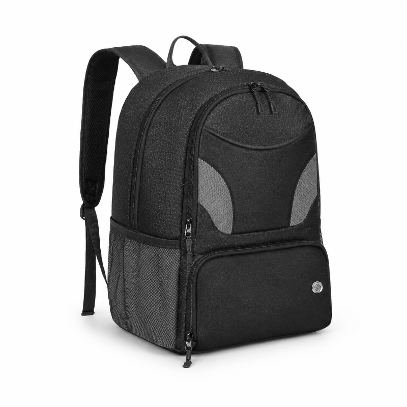 Sac à dos de foot enfant noir avec compartiment à chaussures, poches latérales en maille et empiècements gris