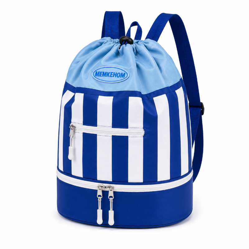Sac de piscine enfant bleu marine et blanc avec plusieurs compartiments, vue de trois quarts