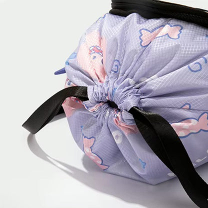 Vue sur la fermeture à cordon du sac piscine Bubblecorn