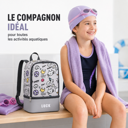 sac piscine enfant gris visuel avec fillette a la piscine 